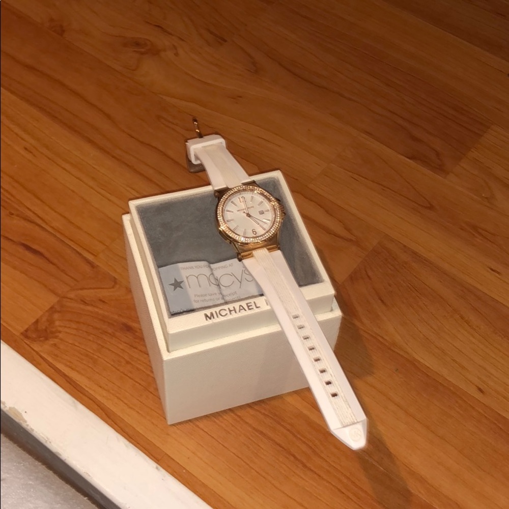 MK watch